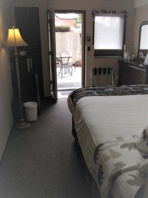 Bear Country Inn And Suites Mountain View ภายนอก รูปภาพ